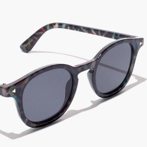 Madewell Recycled Keyhole Sunglasses in Black Tort